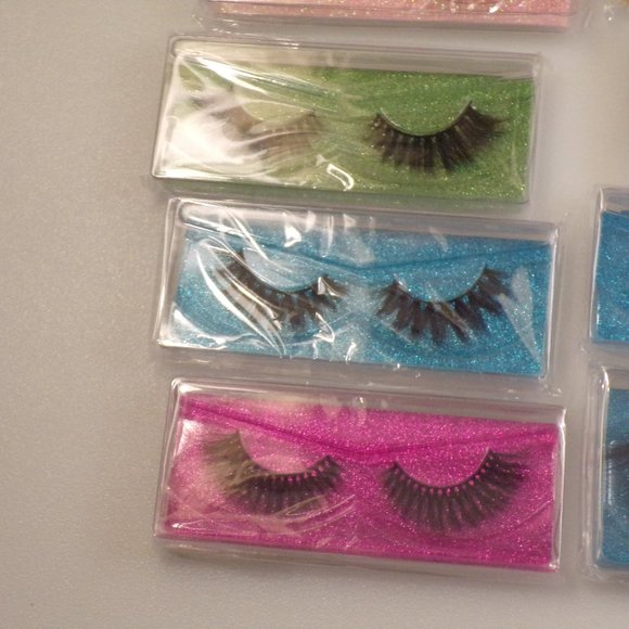 15 pairs the Mystery of False Eyelashes with Our MYSTERY BOX - Picture 3 of 14